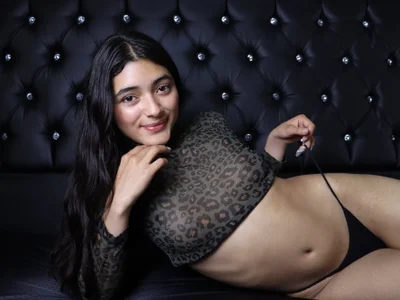 Valen_Person live cam video preview