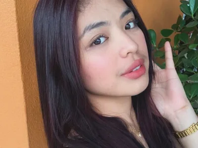 Hazelanne Brown Eyes webcam from Philippines